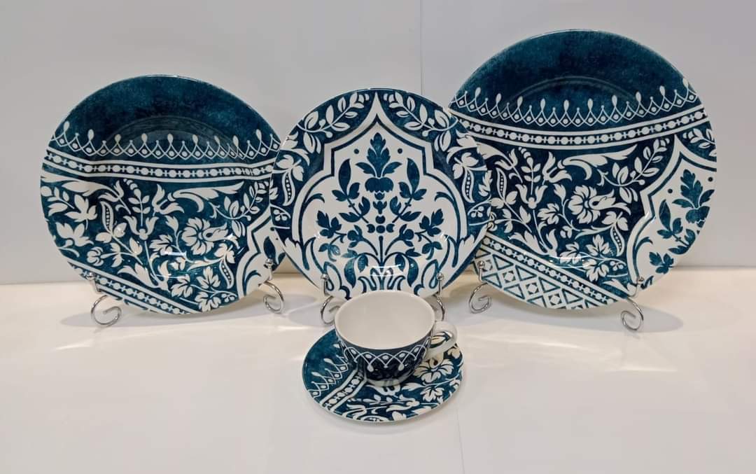 Badana Green - Earthenware (Clay) Plate Set (Made in Malaysia)