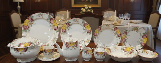 Rosabunda - Earthenware (Clay) Dinner Set (Made in Malaysia)