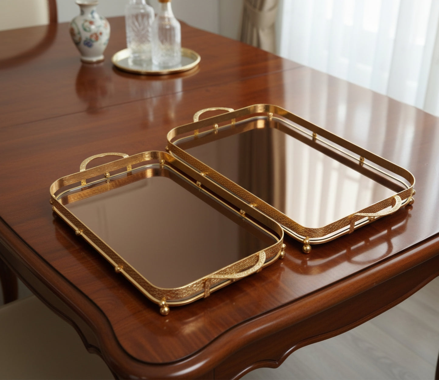 GOLDEN 2/PC'S TRAY SET WITH GLASS [963-19]