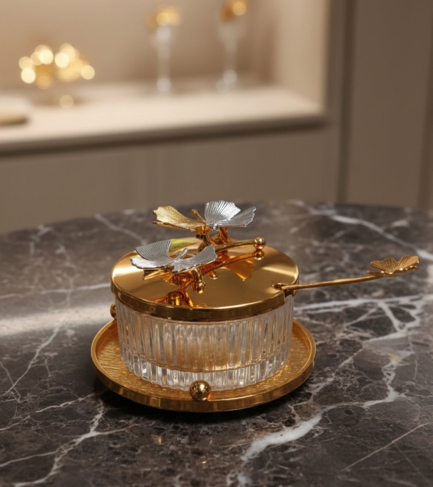 GOLDEN SUGAR POT WITH SPOON 1/PC [963-23]