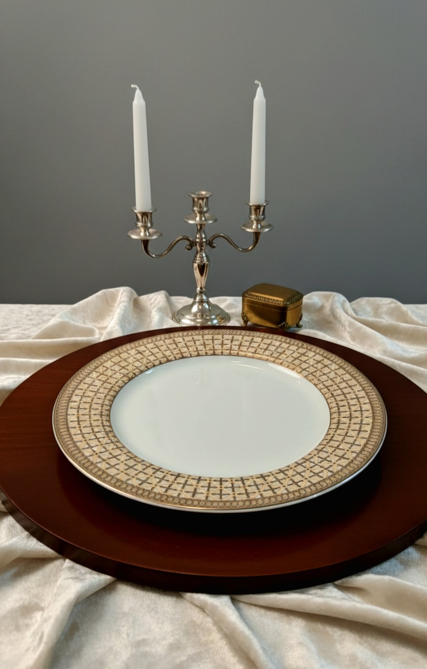 ROYAL HERITAGE DINNER SET [K-7561-E8]