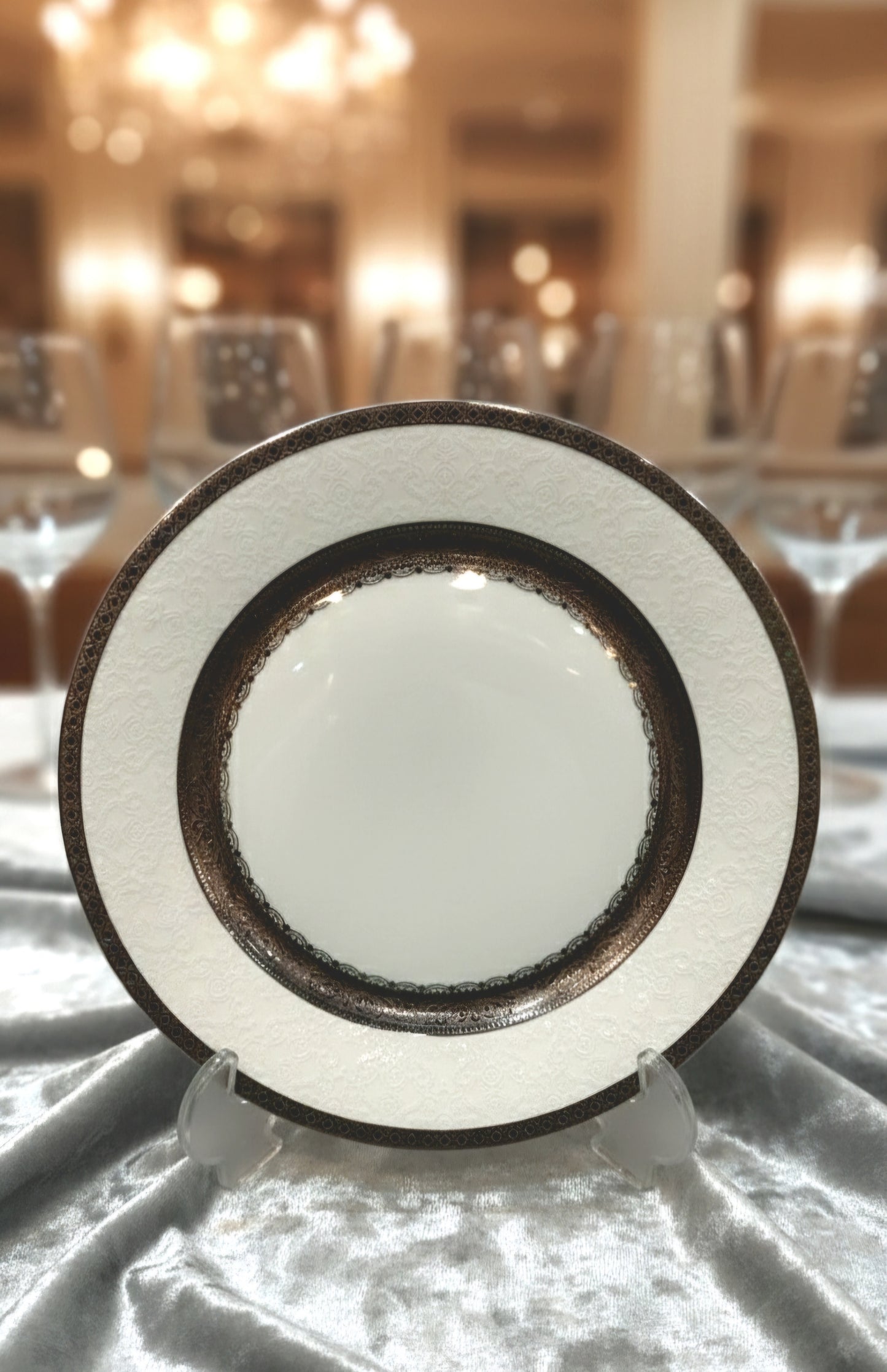 ROYAL HERITAGE DINNER SET [K-2737-E7-61]