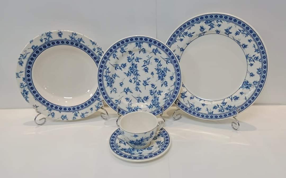Rose Cluster Blue - Earthenware (Clay) Plate Set (Made in Malaysia)